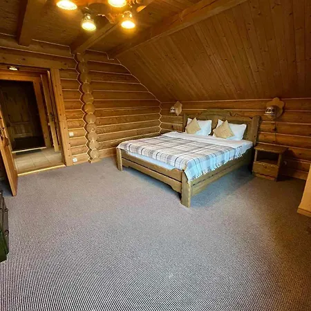 Ξενοδοχείο Knyazhyj Dvir Γιαρέμτσε