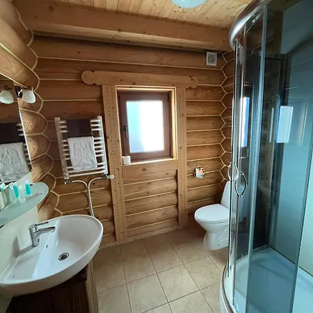 Knyazhyj Dvir Ξενοδοχείο *