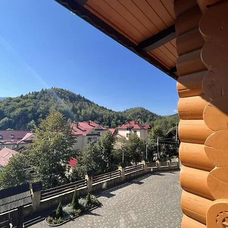 Hotel Knyazhyj Dvir *