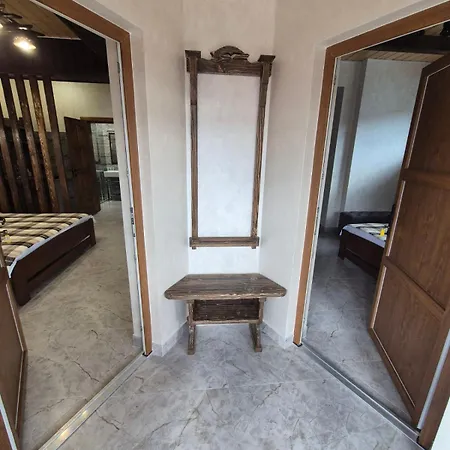 Knyazhyj Dvir * ヤレムチャ