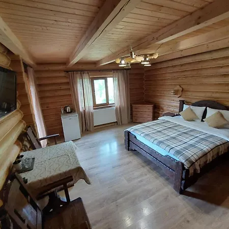 Knyazhyj Dvir Hotel *