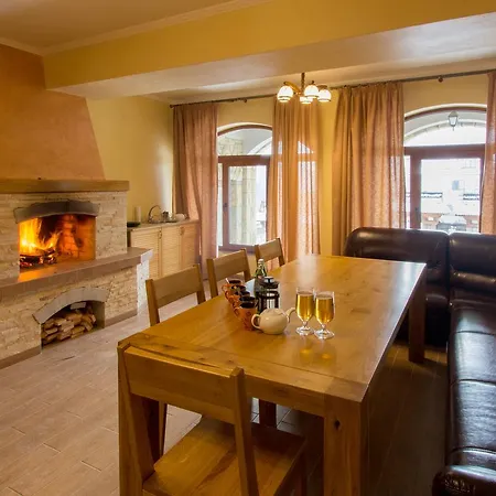 Hotel Knyazhyj Dvir *