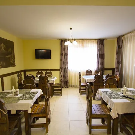 Knyazhyj Dvir Γιαρέμτσε