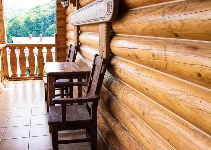 Otel Knyazhyj Dvir *