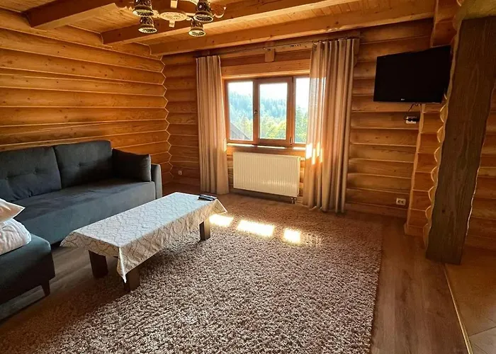 Otel Knyazhyj Dvir *