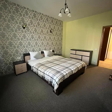 Knyazhyj Dvir Yaremche