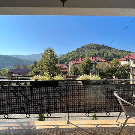 Knyazhyj Dvir Yaremche