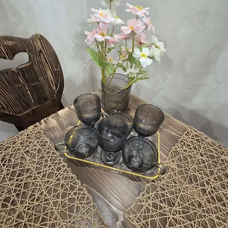 Knyazhyj Dvir * Yaremche